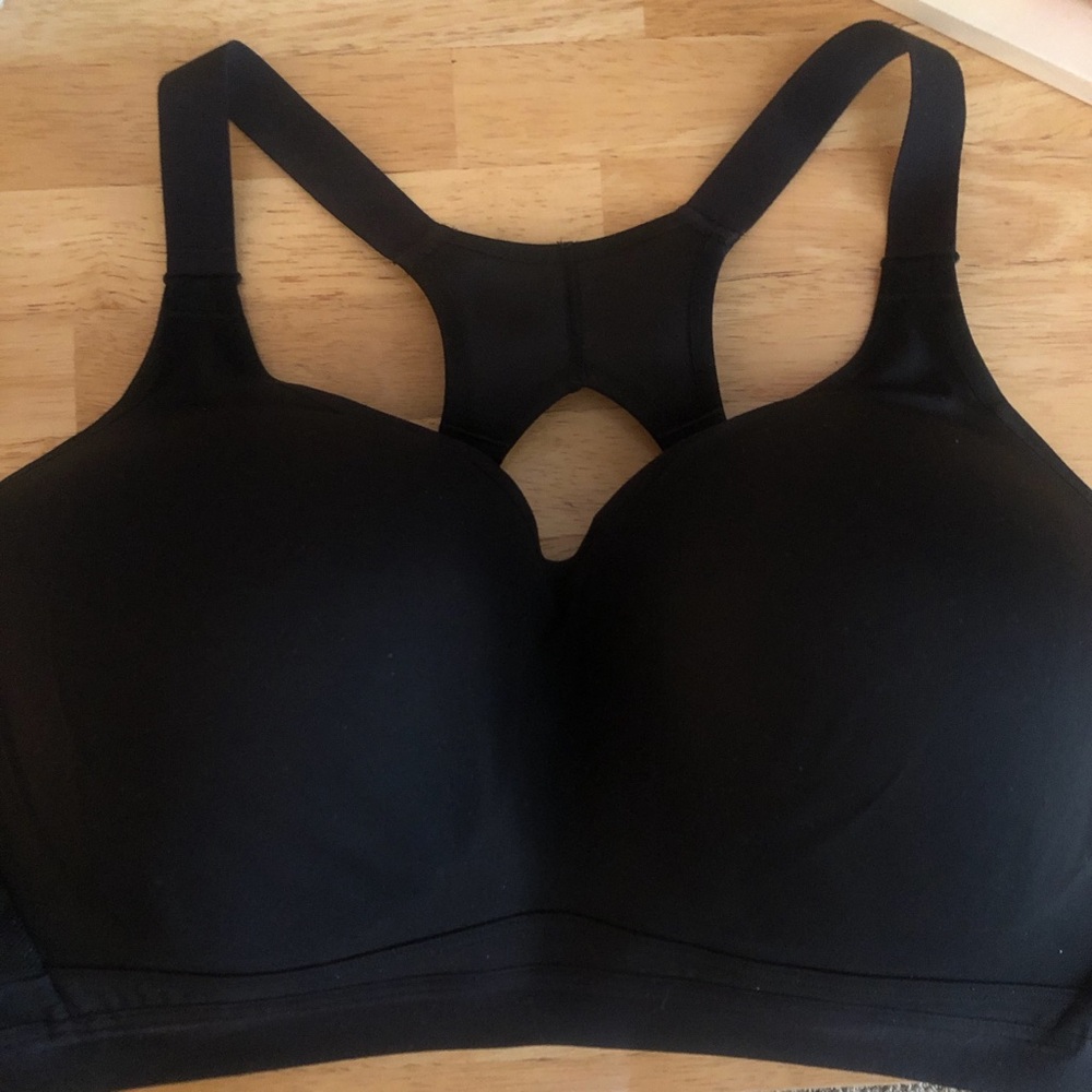 Victoria's Secret Black Molded Sports Bra
